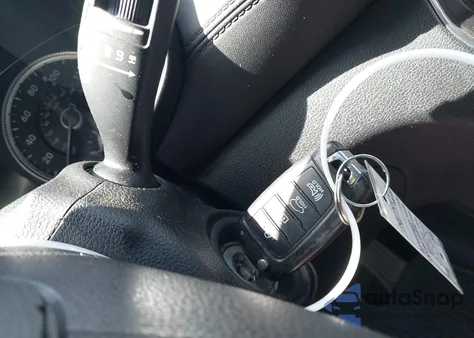 2019 Hyundai Santa Fe Se из США, поврежденный, VIN 5NMS2CADXKH098561